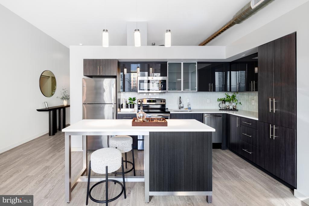 1125 SANSOM ST #1B-522