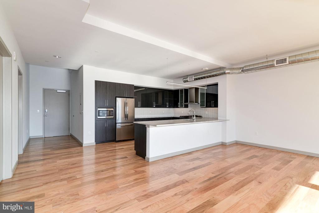 1125 SANSOM ST #1B-522