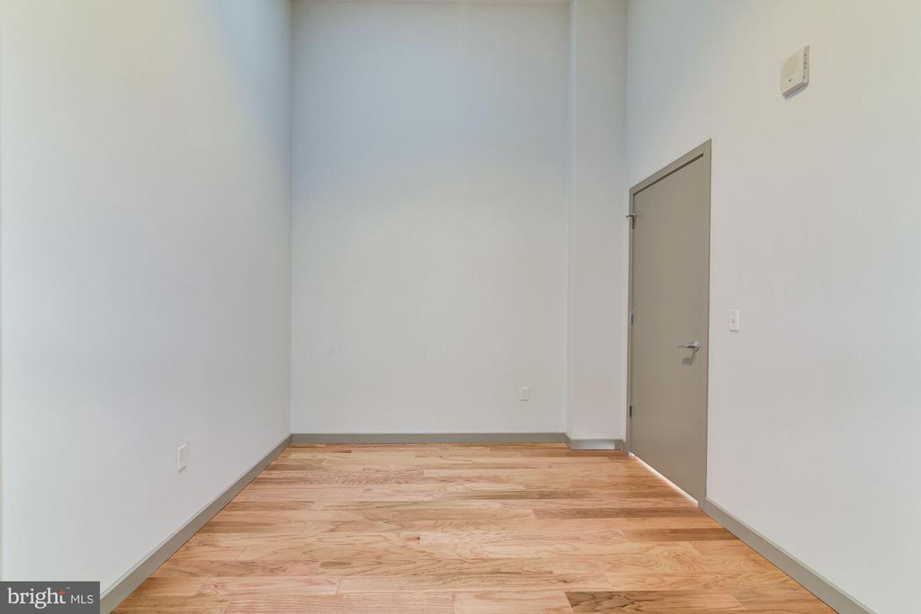 1125 SANSOM ST #1B-522