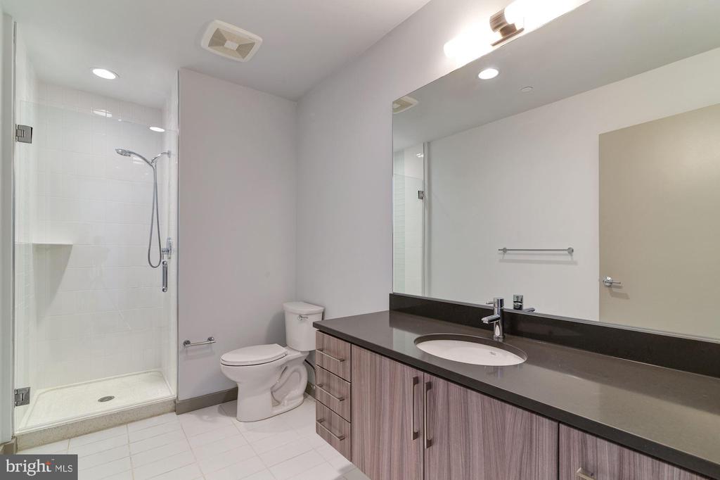1125 SANSOM ST #1B-522