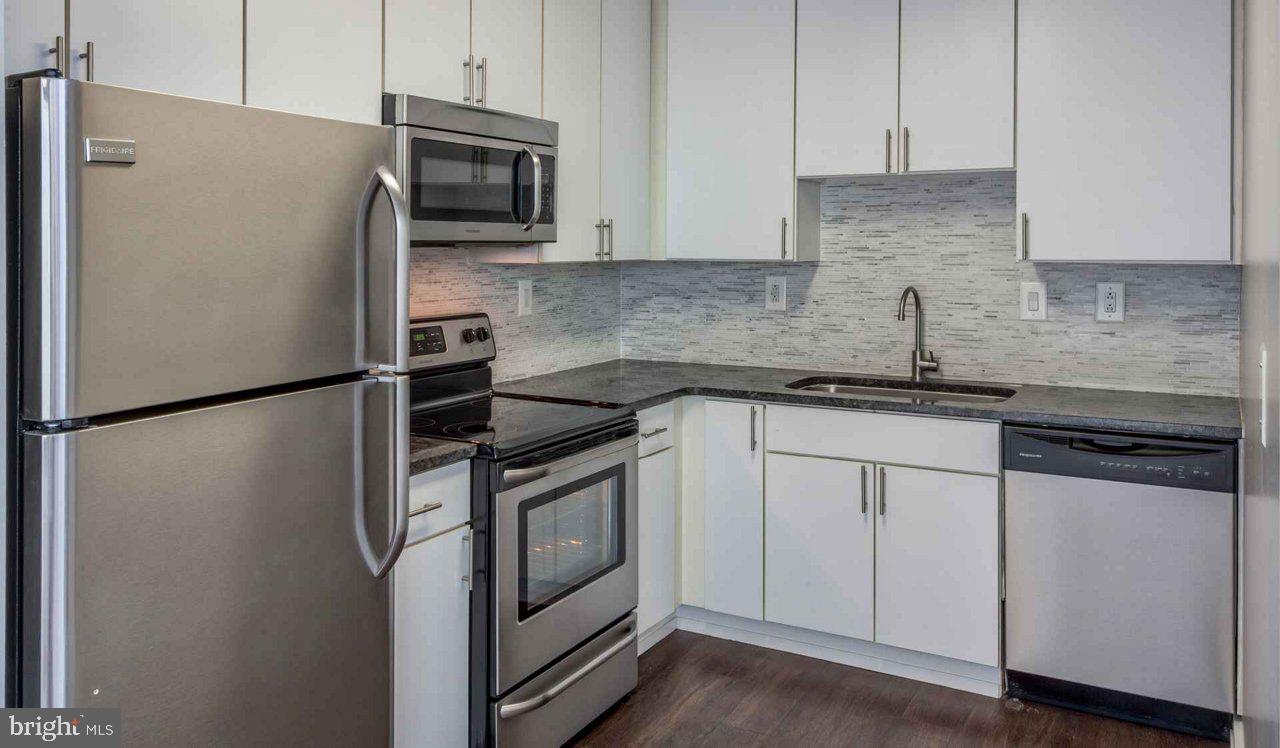 201 S 25TH ST #1B-804