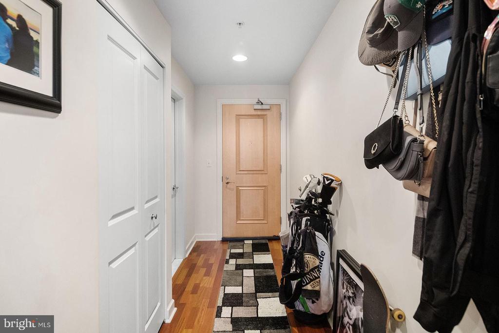 901 N PENN ST #F508