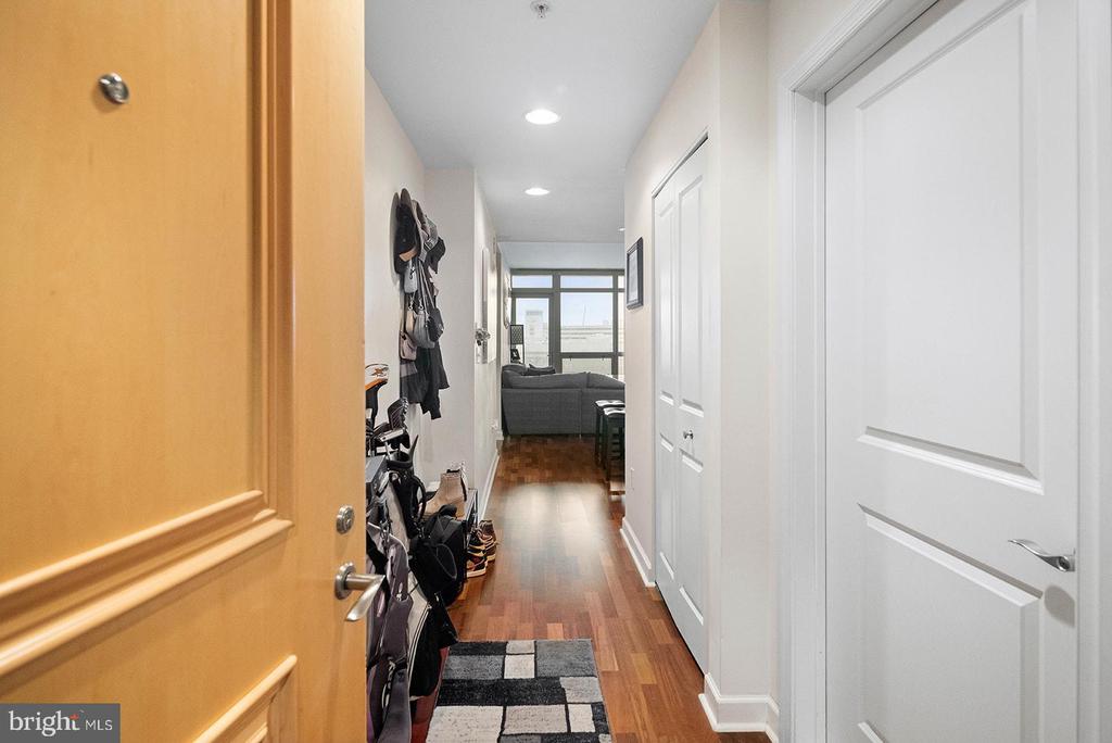 901 N PENN ST #F508