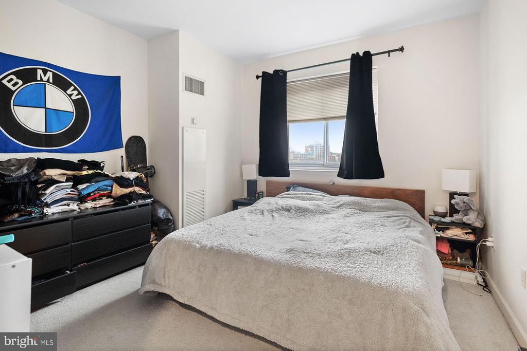 901 N PENN ST #F508