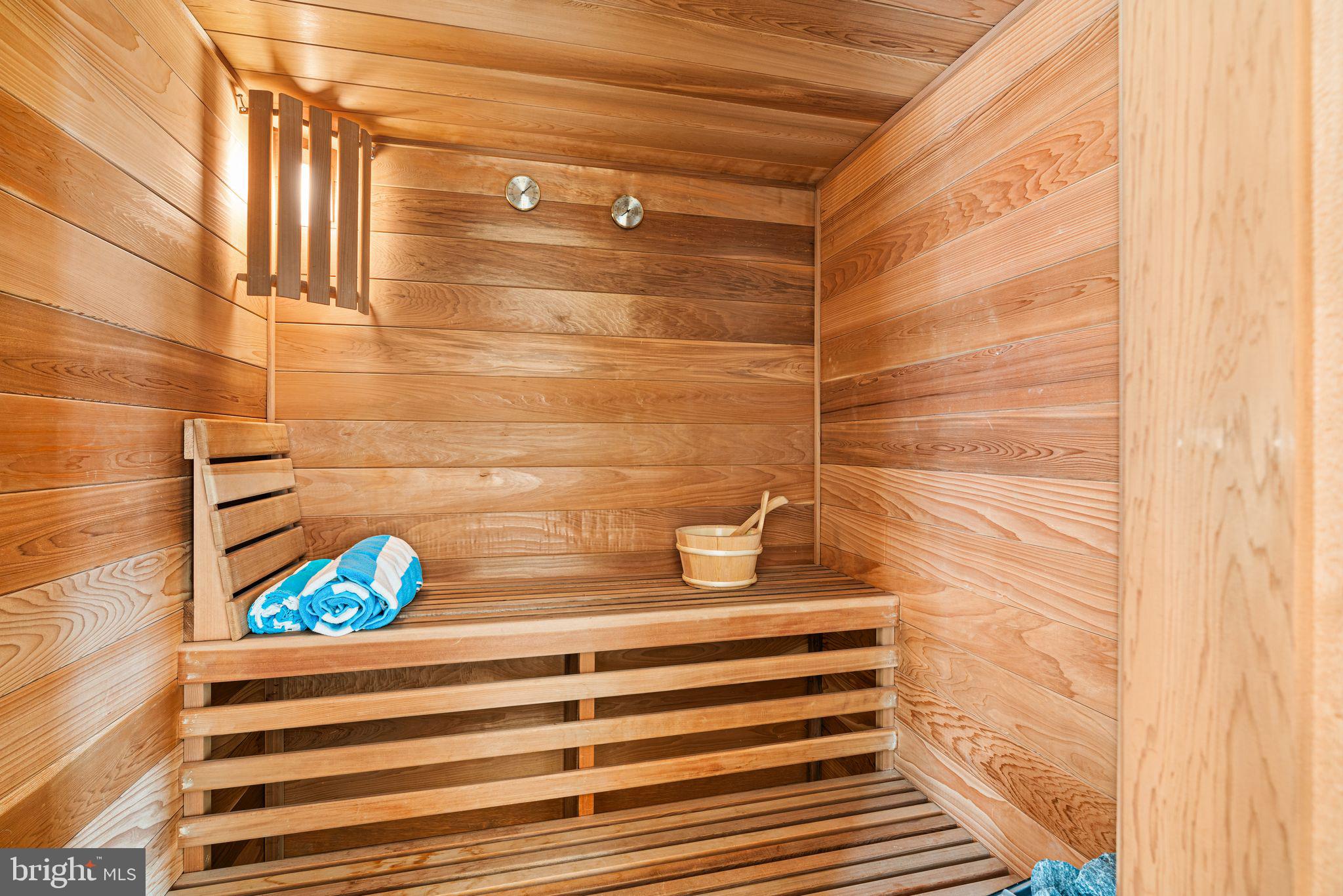 275 S 19th St #Penthouse