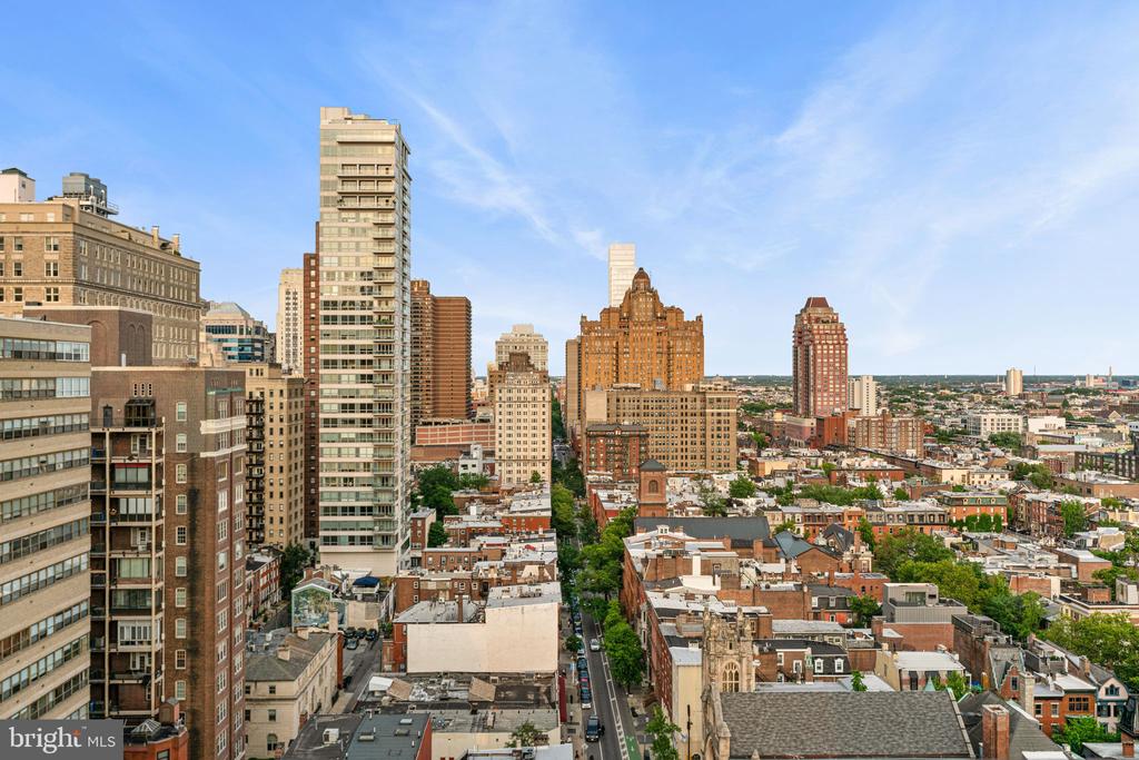 275 S 19th St #Penthouse