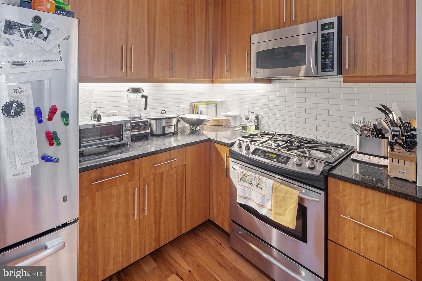 1425 Locust St #5c