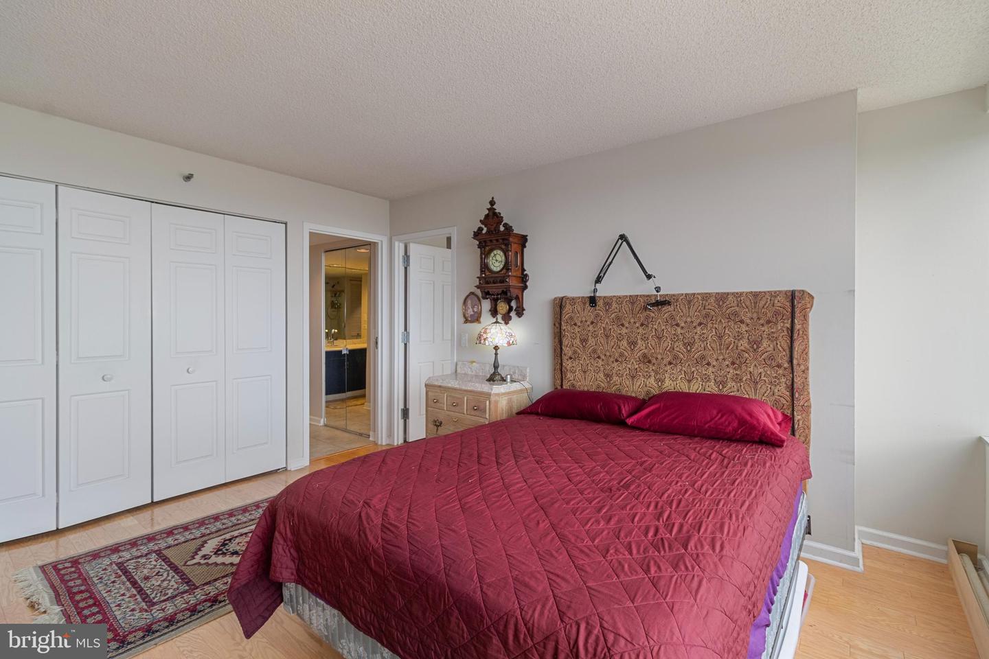 2001 Hamilton St #P301