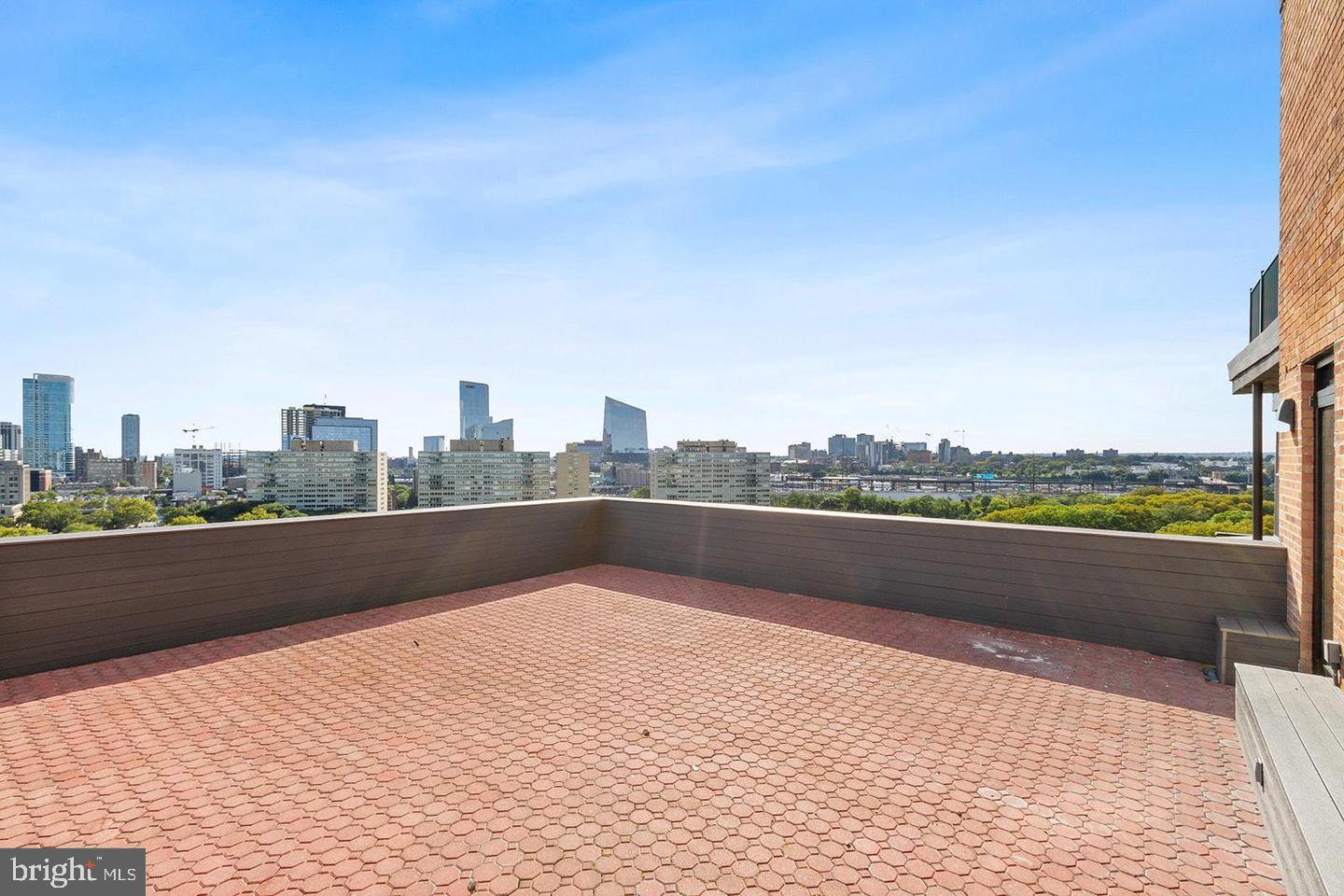 2201 PENNSYLVANIA AVENUE #1204B