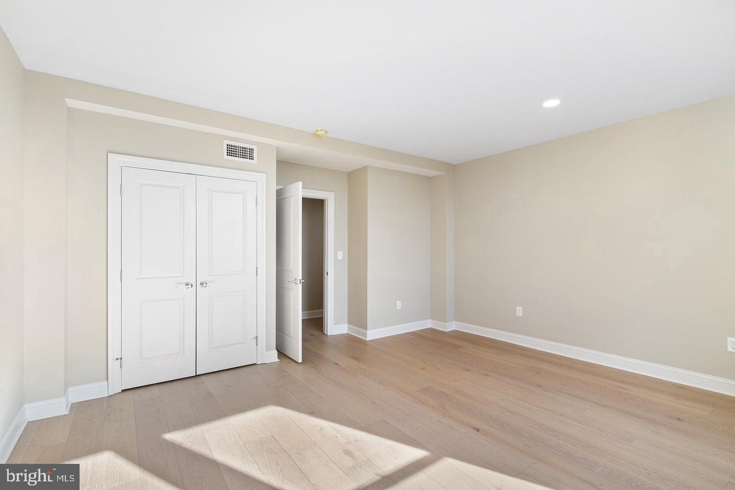 2201 PENNSYLVANIA AVENUE #1204B