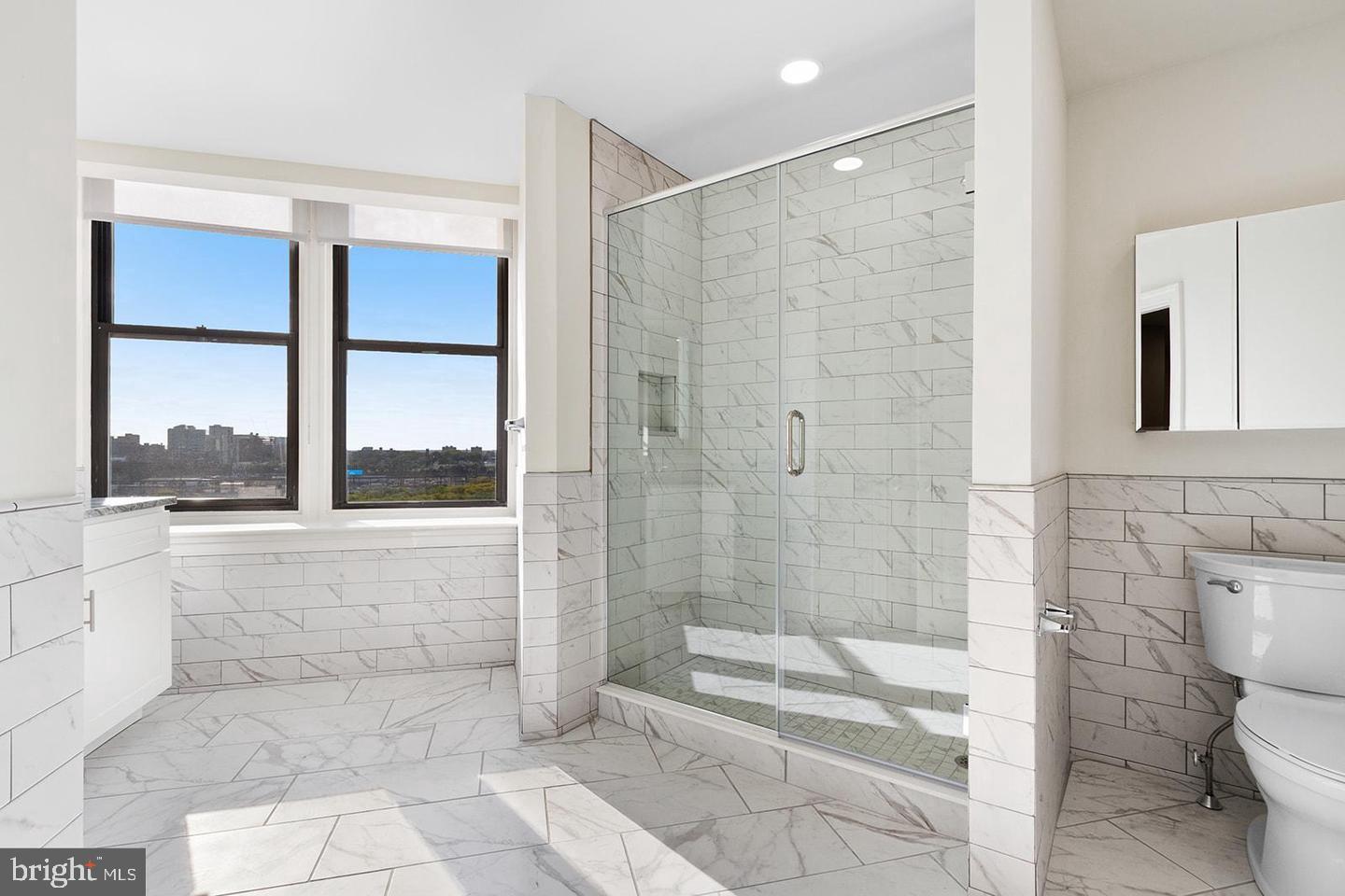 2201 PENNSYLVANIA AVENUE #1204B