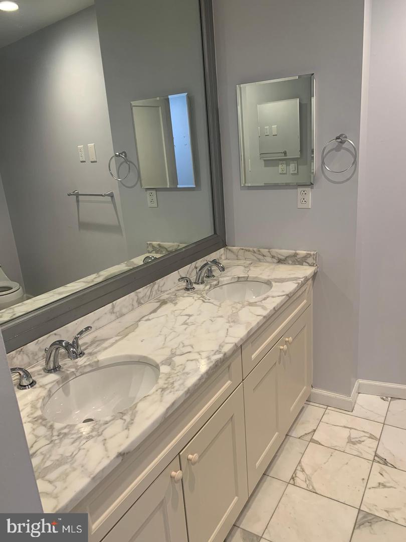 201-59 N 8TH ST #804