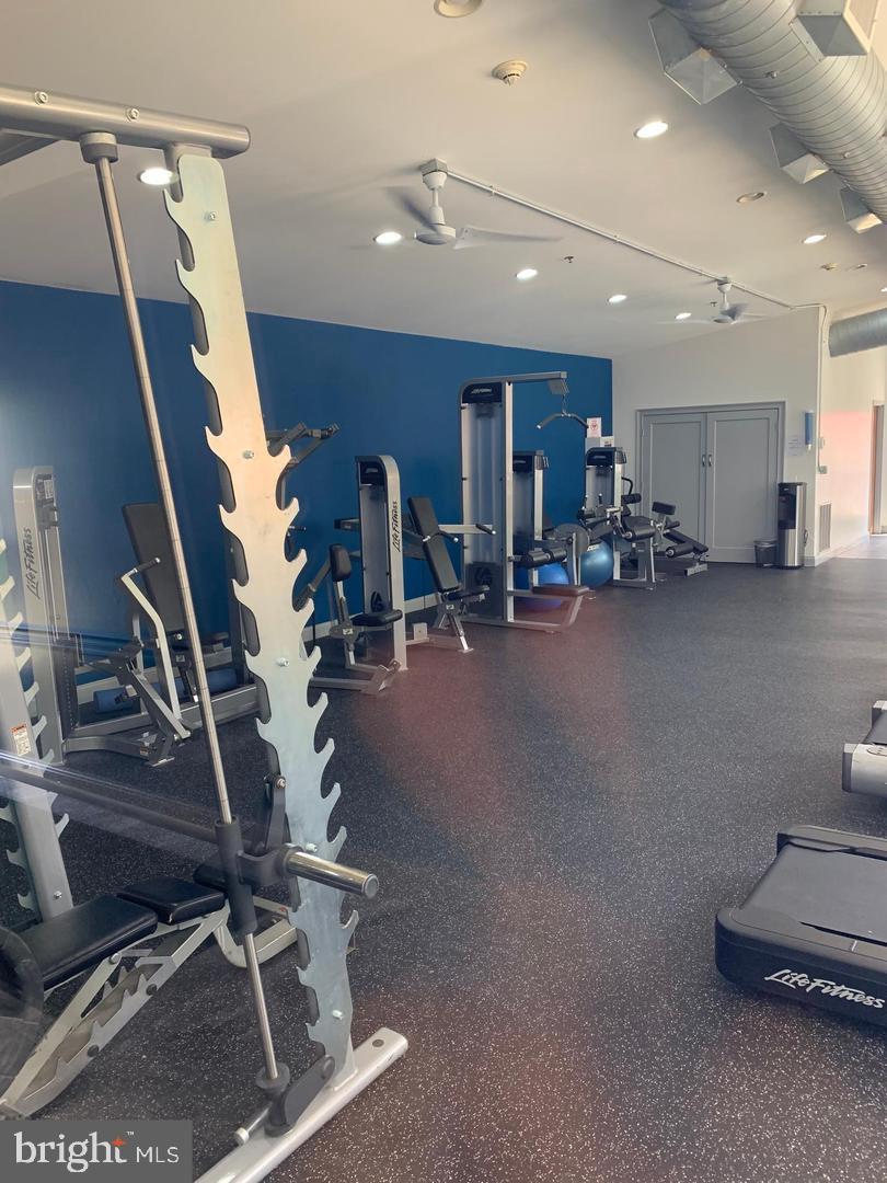 201-59 N 8TH ST #804