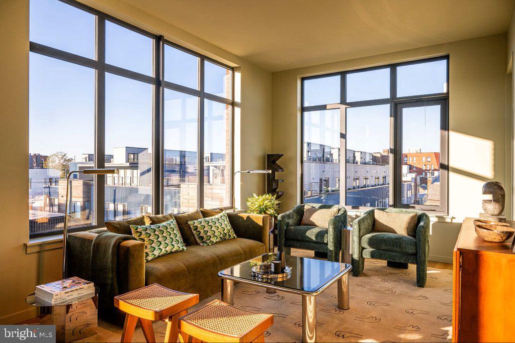 1700 N FRONT ST #1B-517