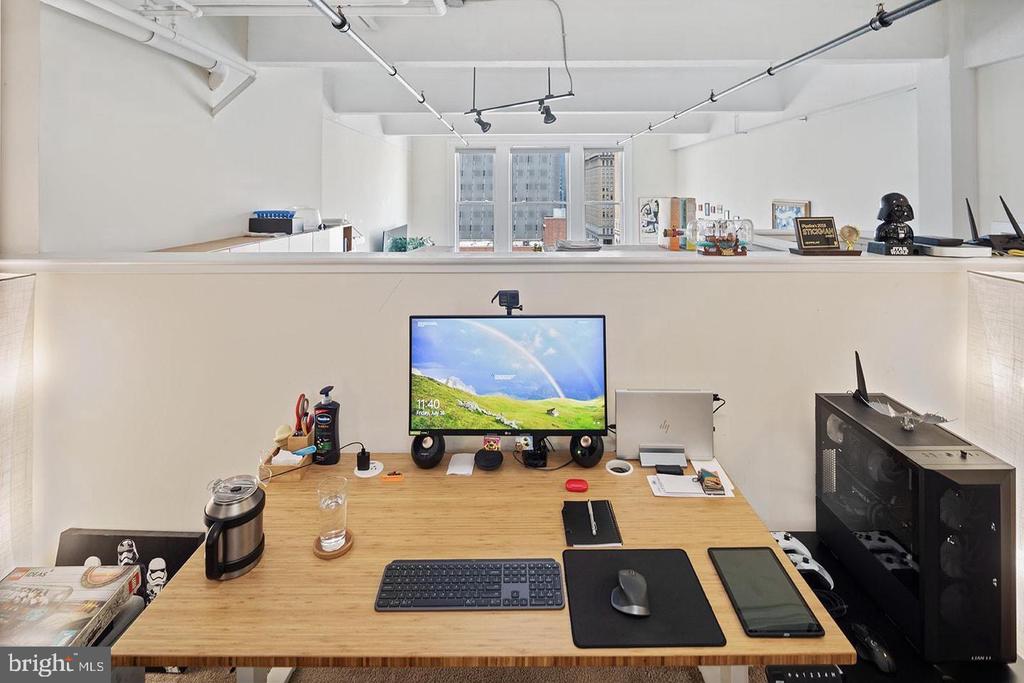 1228-32 ARCH ST #7B