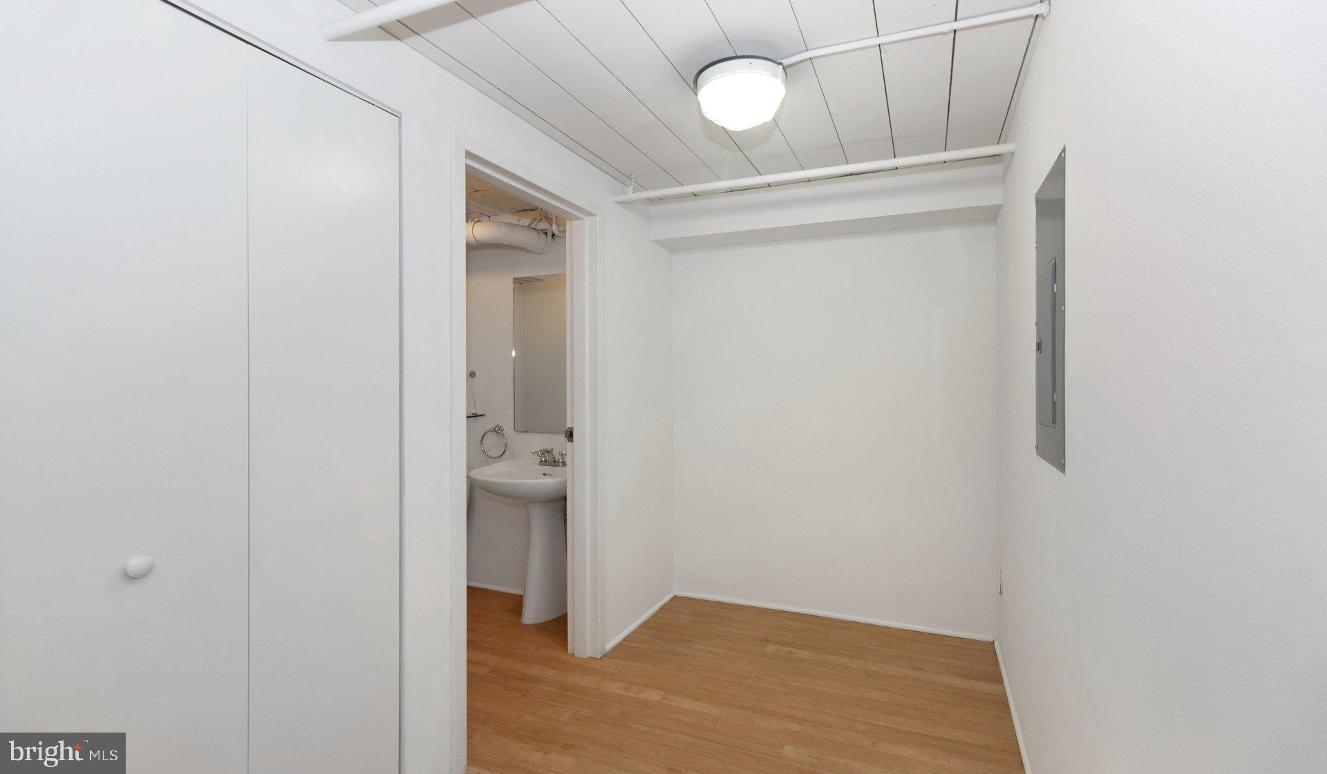 2300 WALNUT ST #1B-532