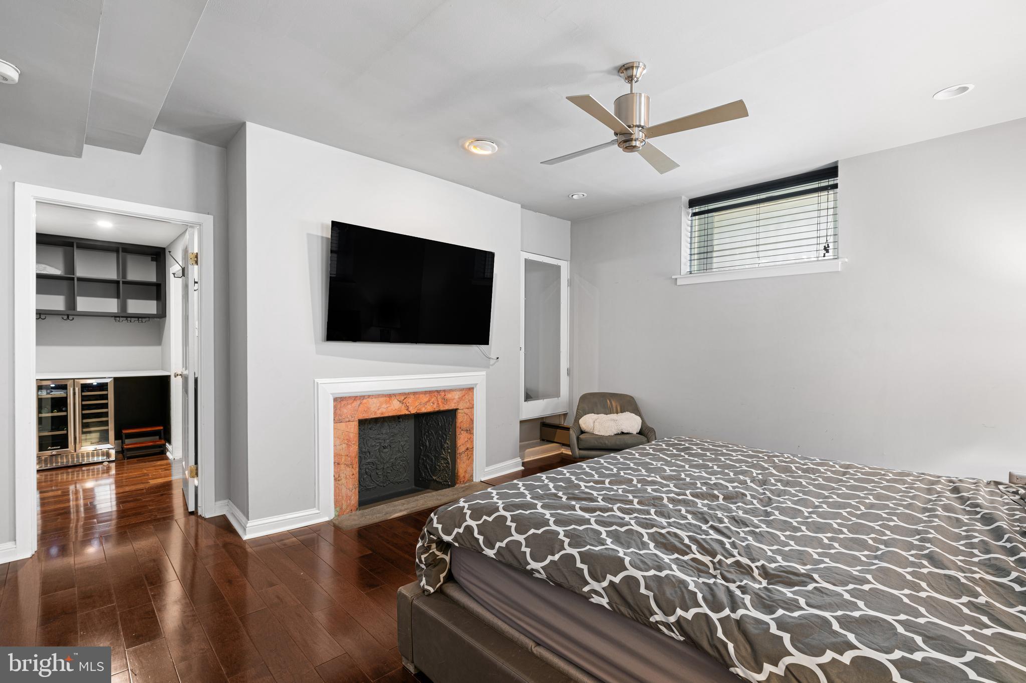 251-59 S 22ND STREET A