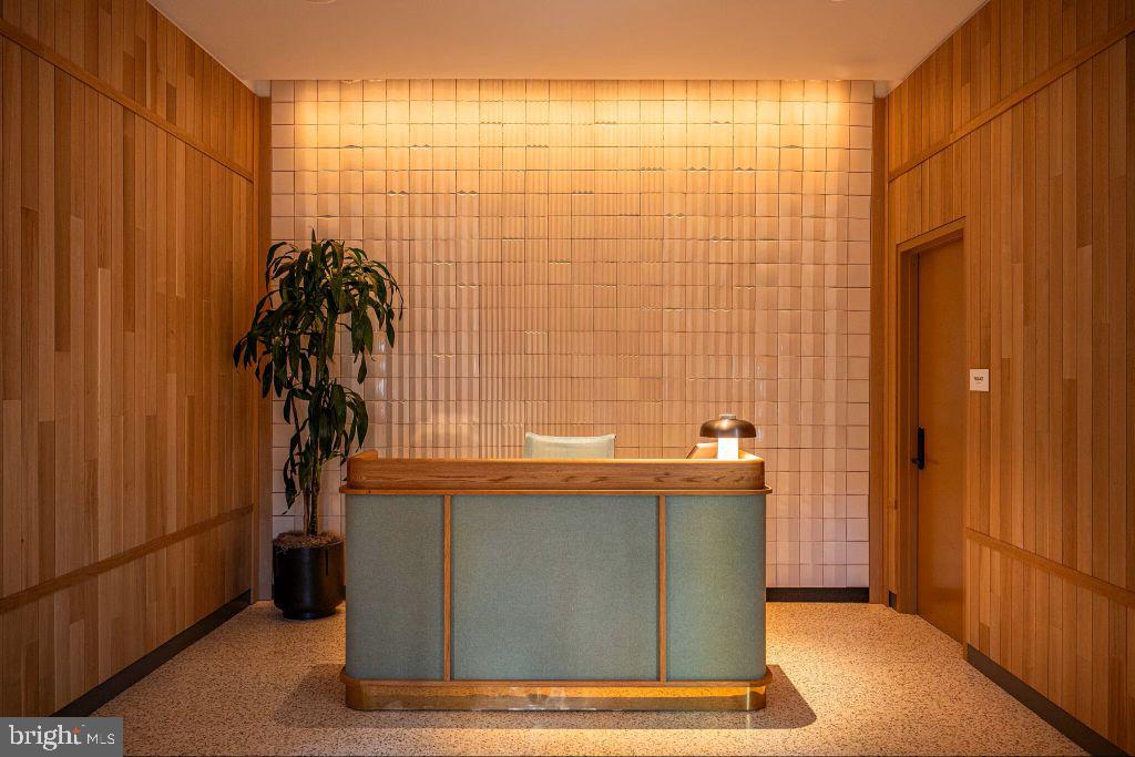 1700 N FRONT STREET 1B-517