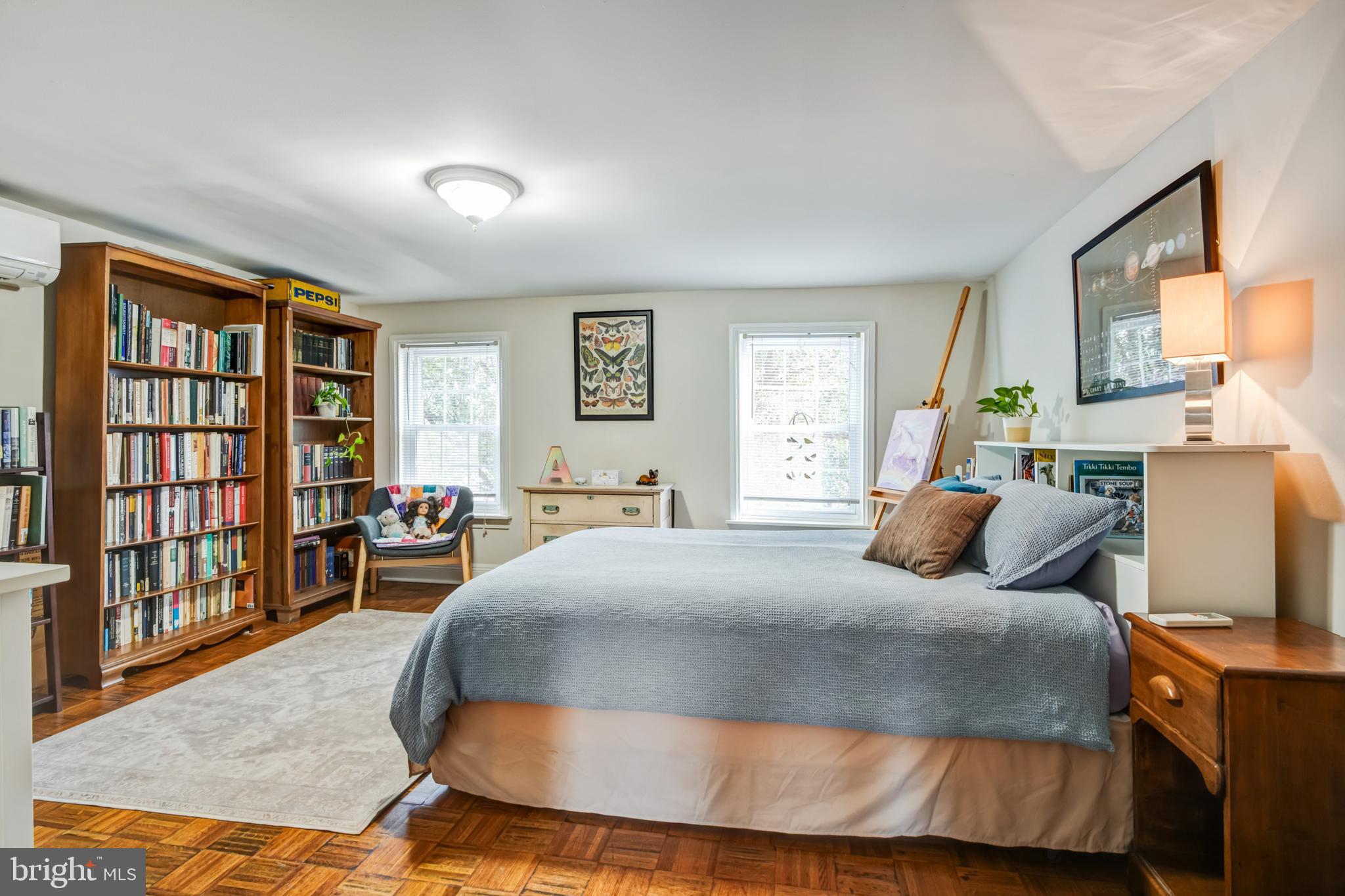 1450 E COLUMBIA AVENUE