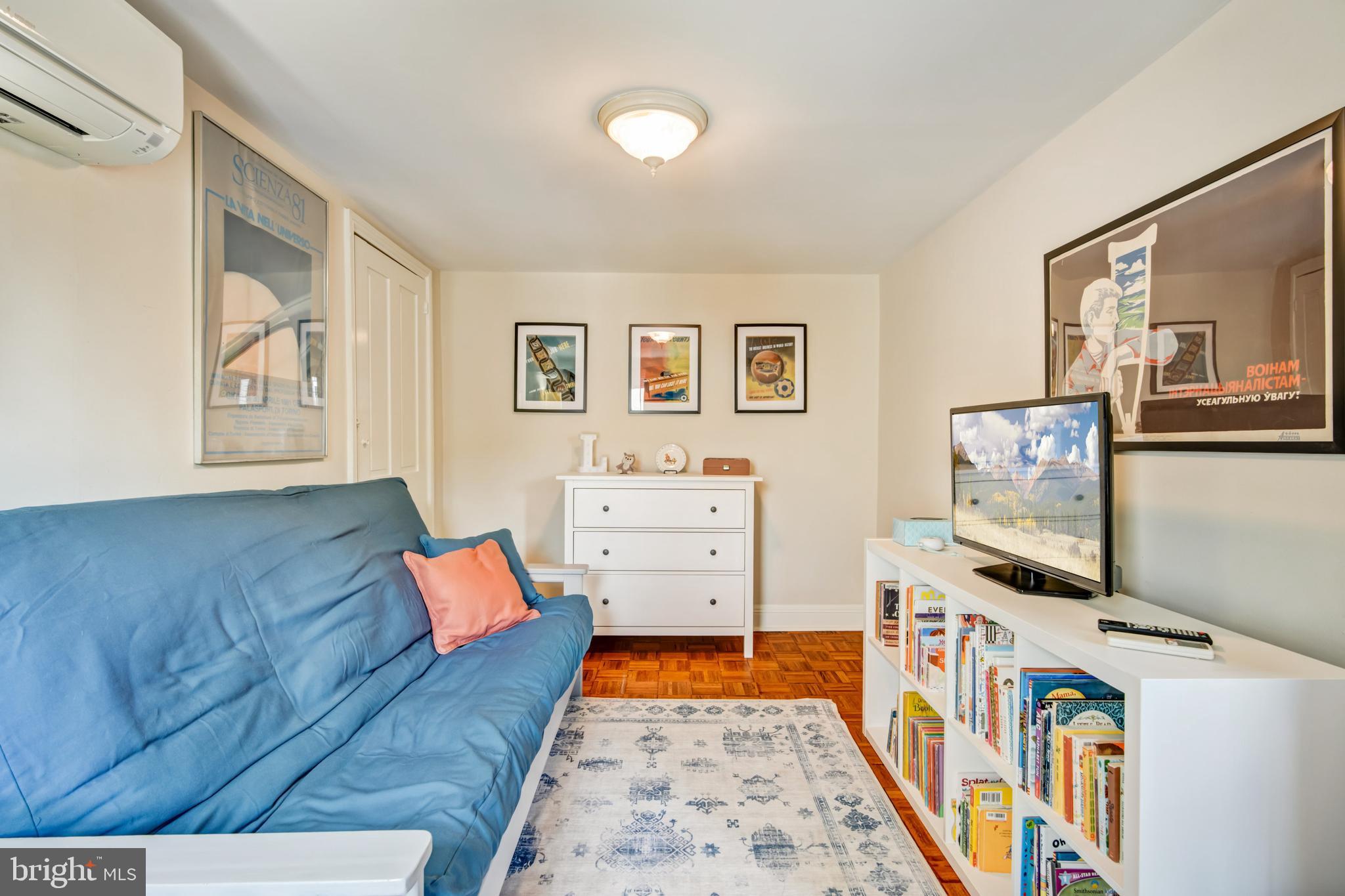 1450 E COLUMBIA AVENUE