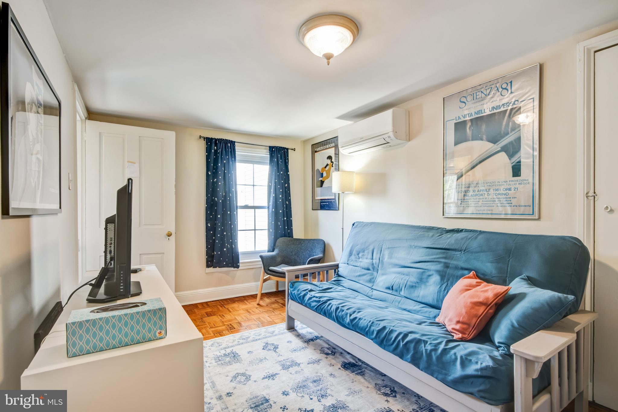 1450 E COLUMBIA AVENUE