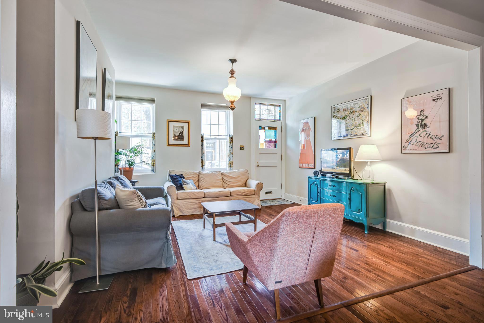 1450 E COLUMBIA AVENUE