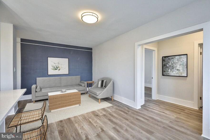 4247 LOCUST STREET 1B-121