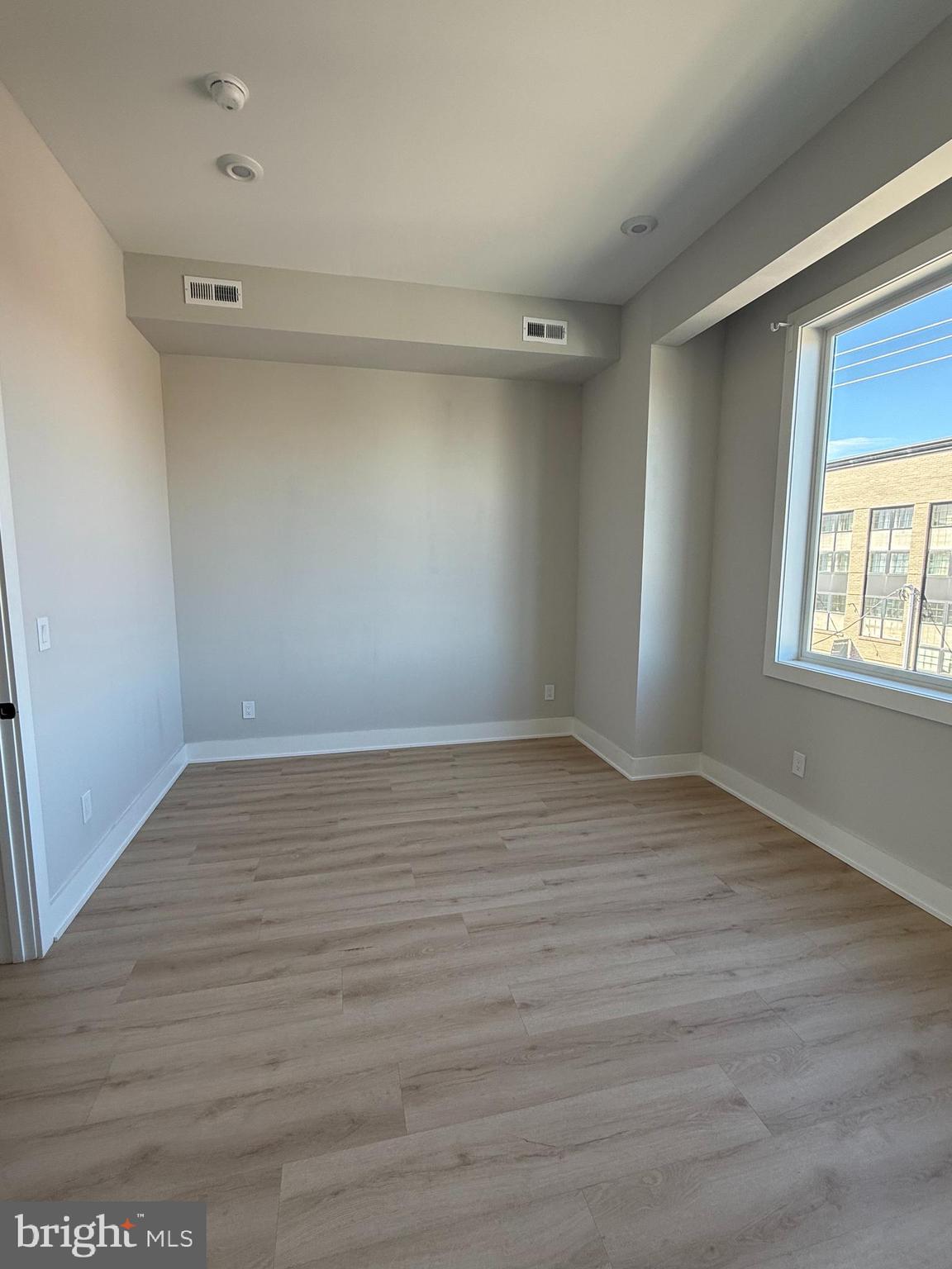 2421 FRANKFORD AVENUE 2