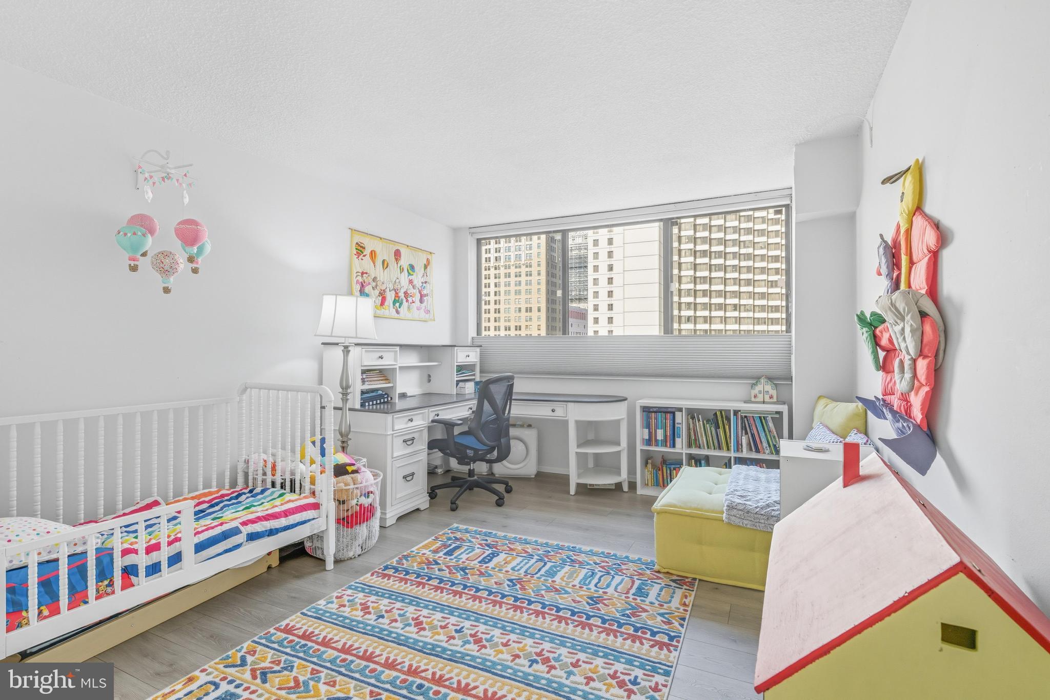 1326 SPRUCE STREET 42 805