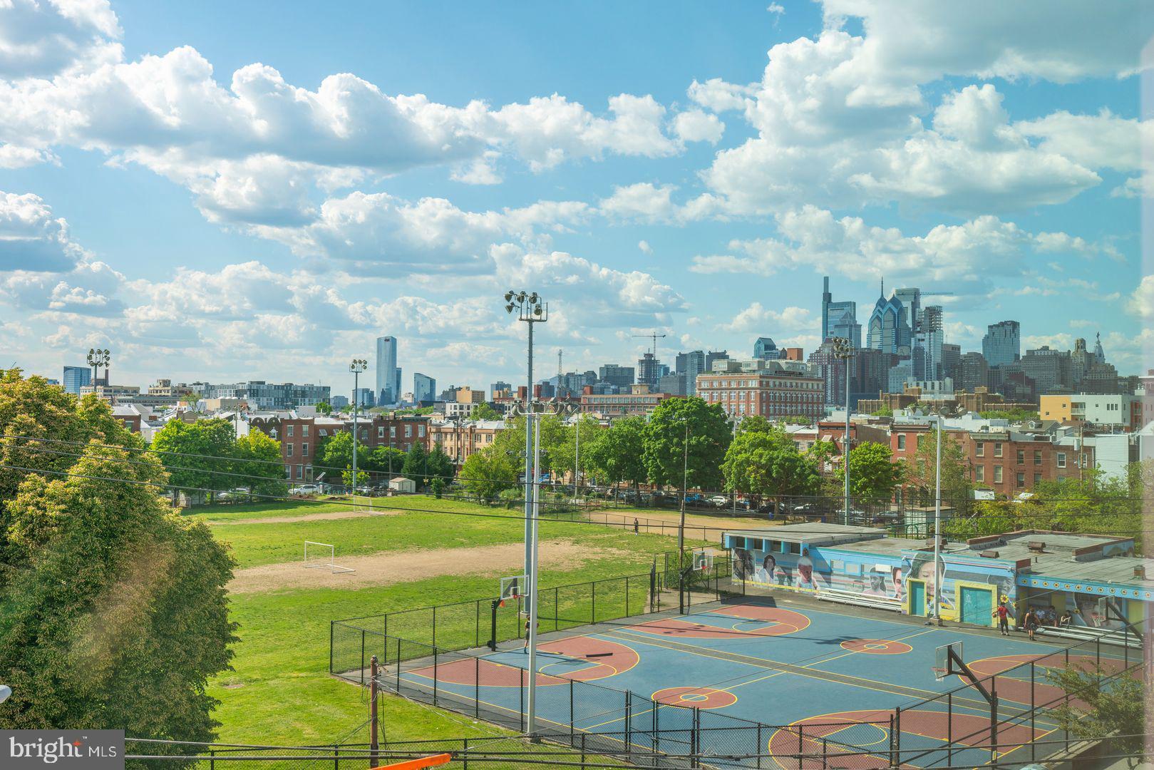 833 WHARTON STREET 1B-301