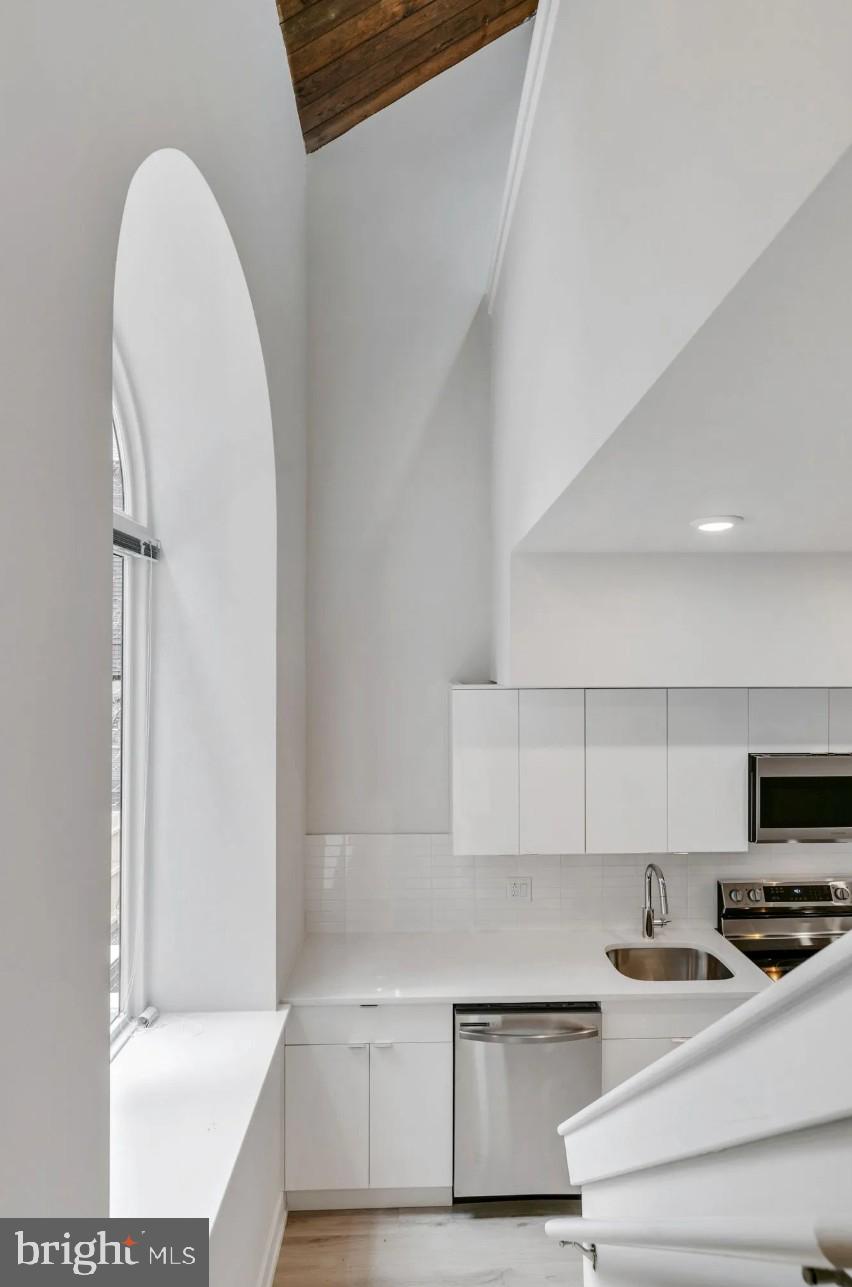 314 S 46TH STREET 0B-B103