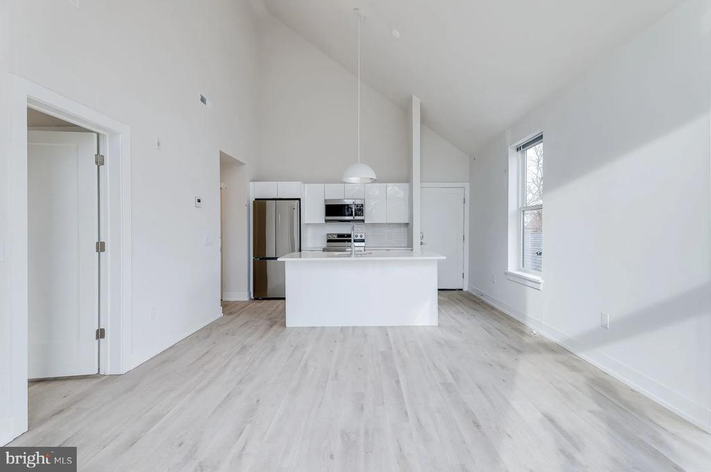 314 S 46TH STREET 0B-B103