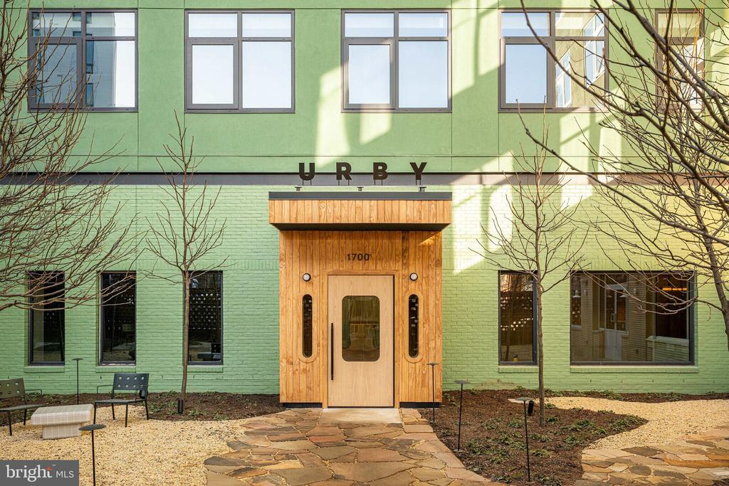 1700 N FRONT STREET 1B-445