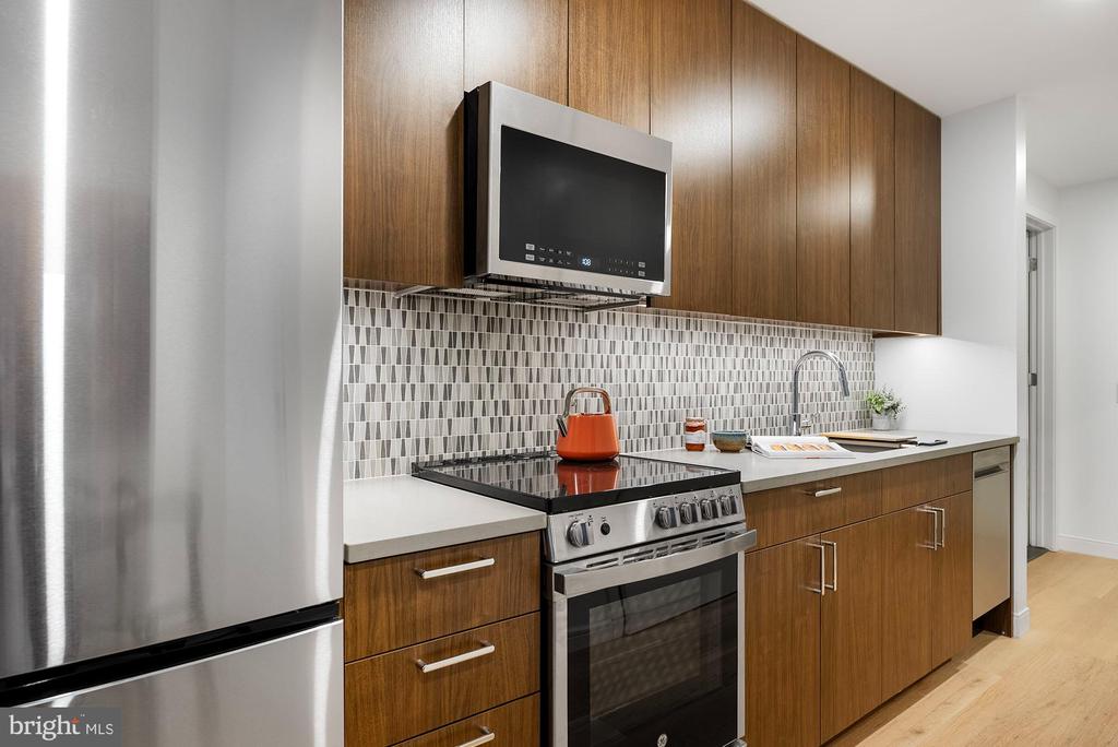 210 S 12TH STREET 2B-1-29F