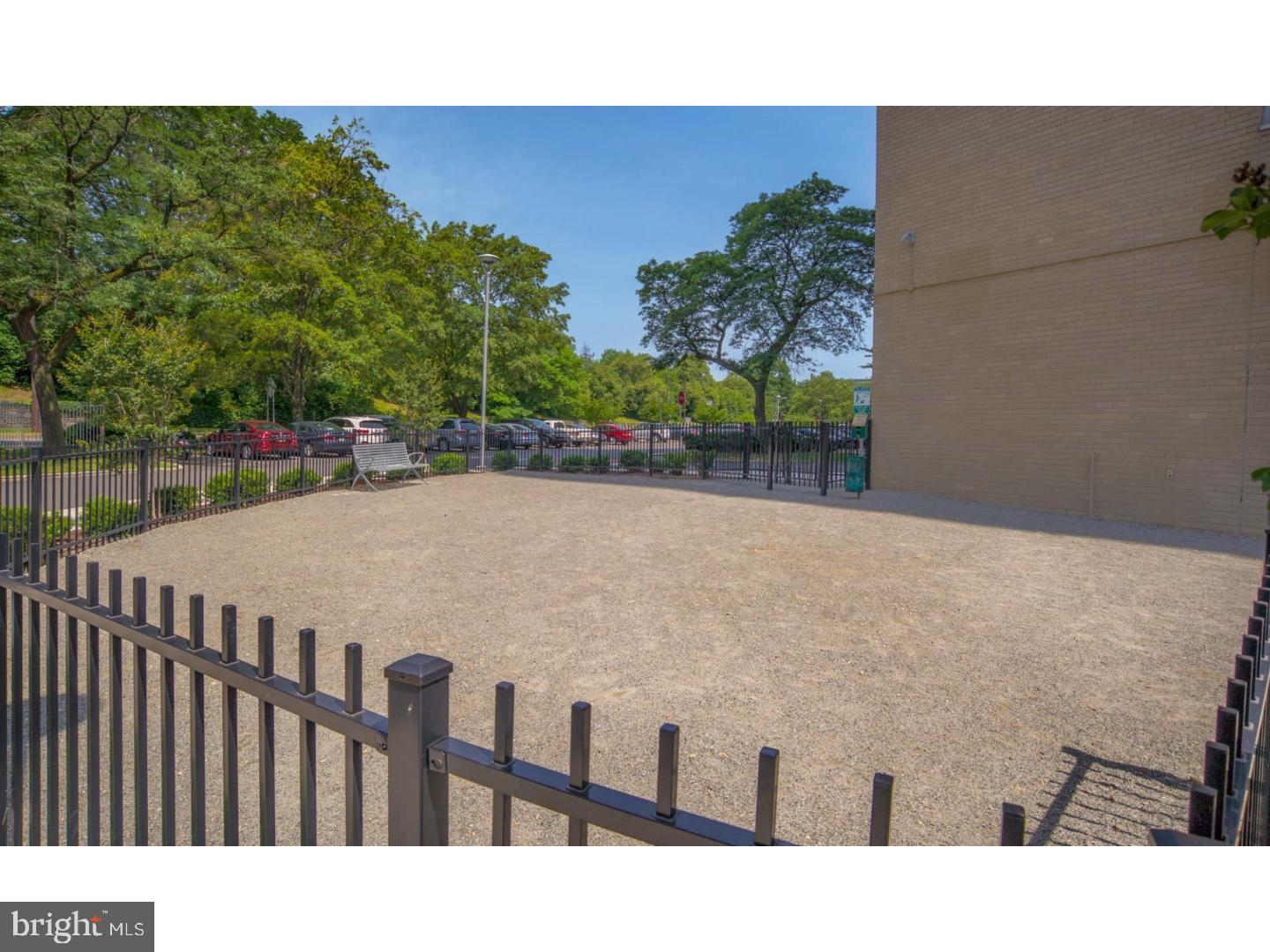 2200 BENJAMIN FRANKLIN PARKWAY 1B-E0706