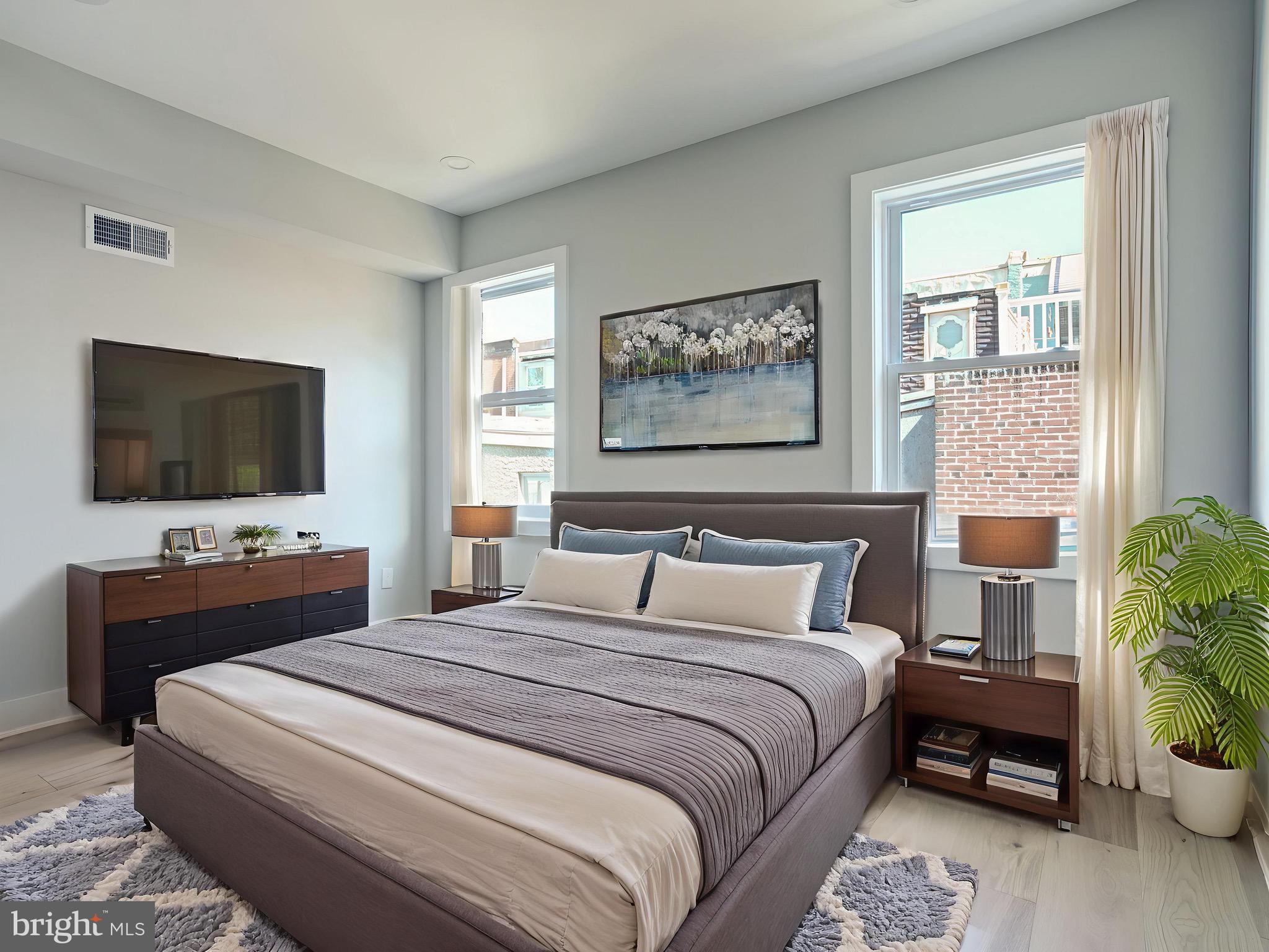 1937 N LEITHGOW STREET