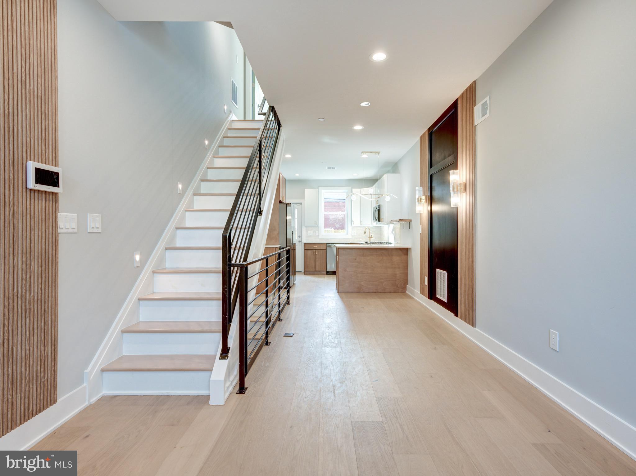 1702 N ORIANNA STREET