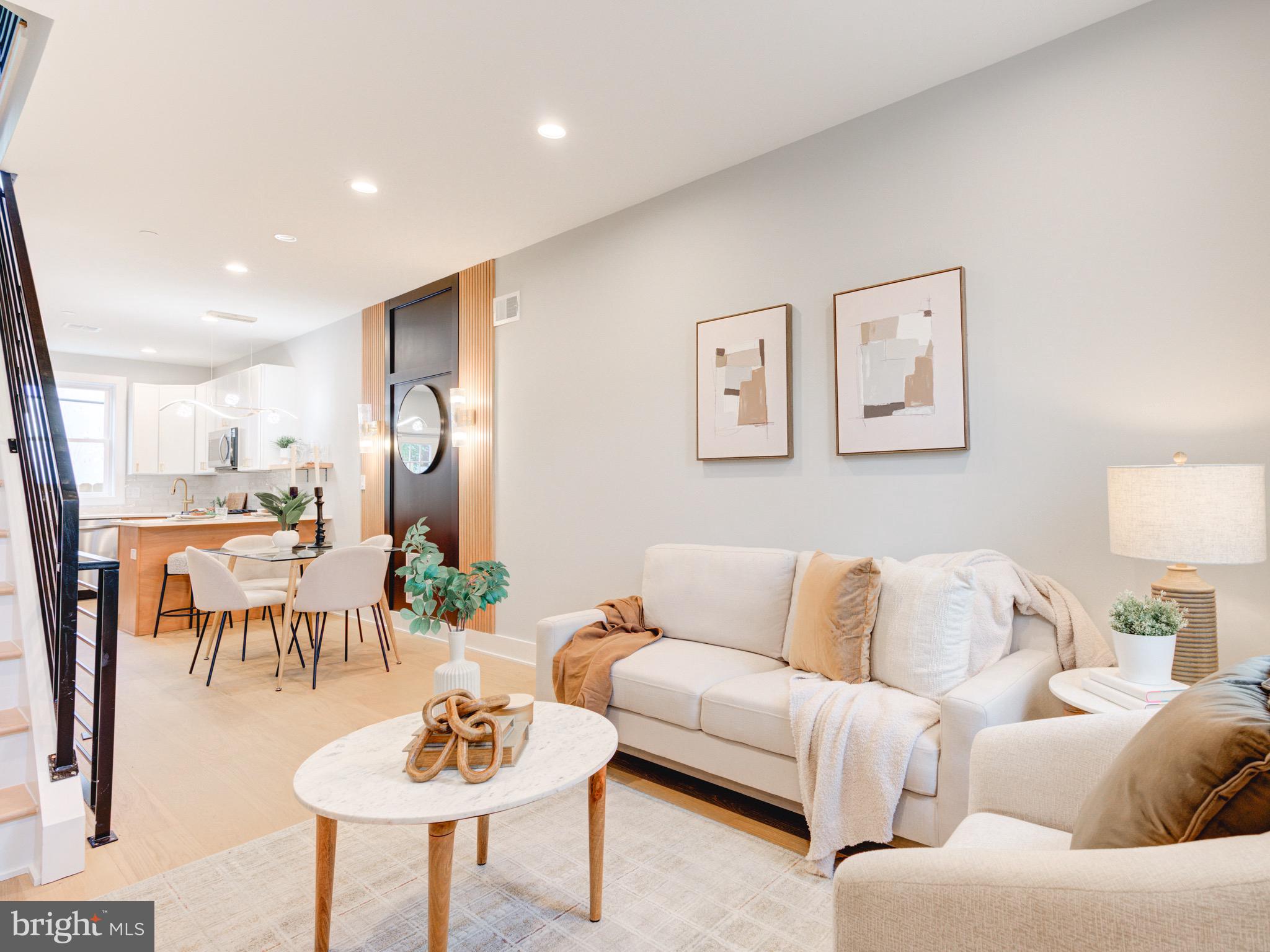 1702 N ORIANNA STREET