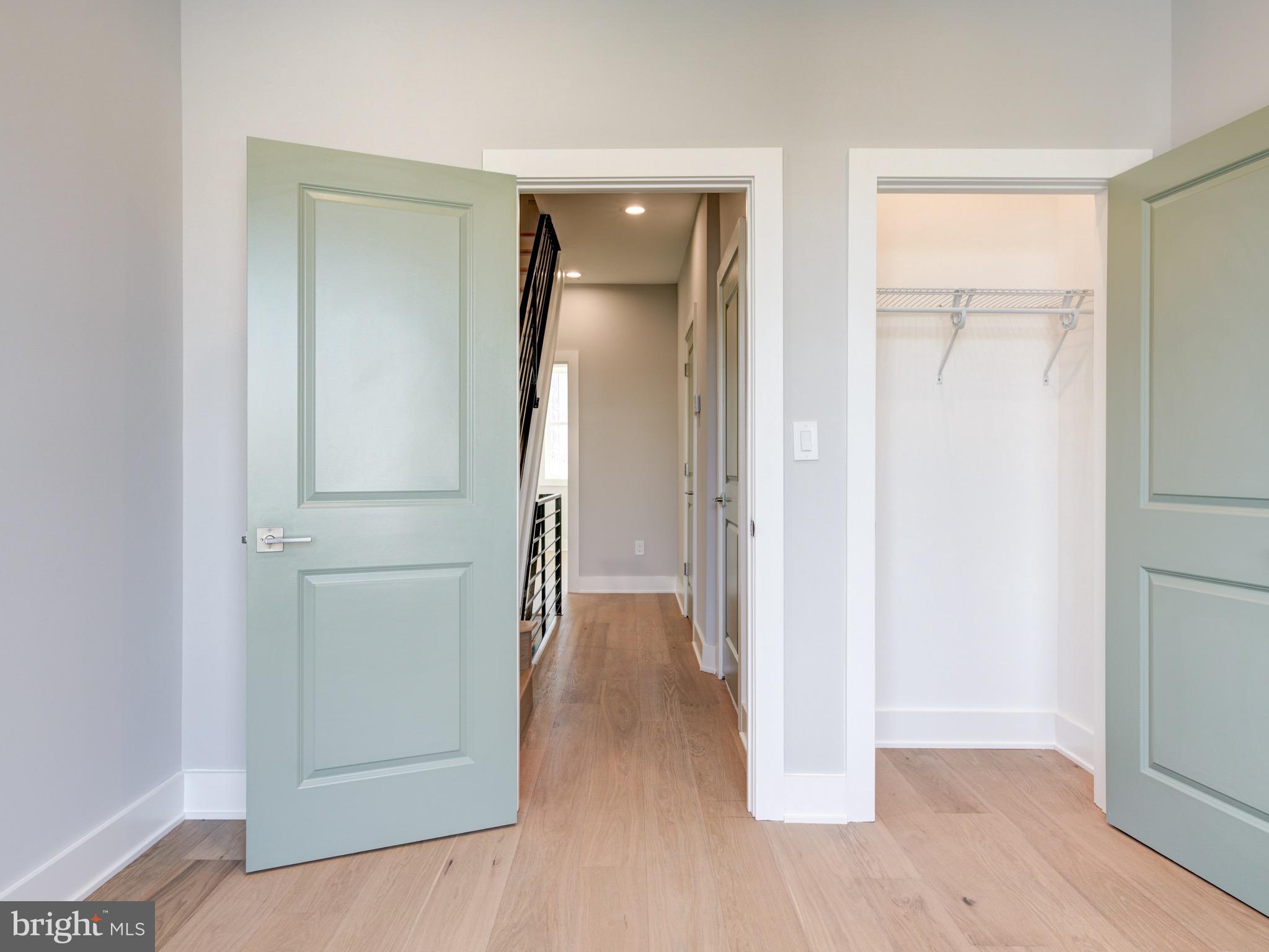 1702 N ORIANNA STREET