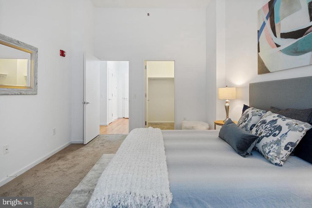 1425 LOCUST STREET 2D