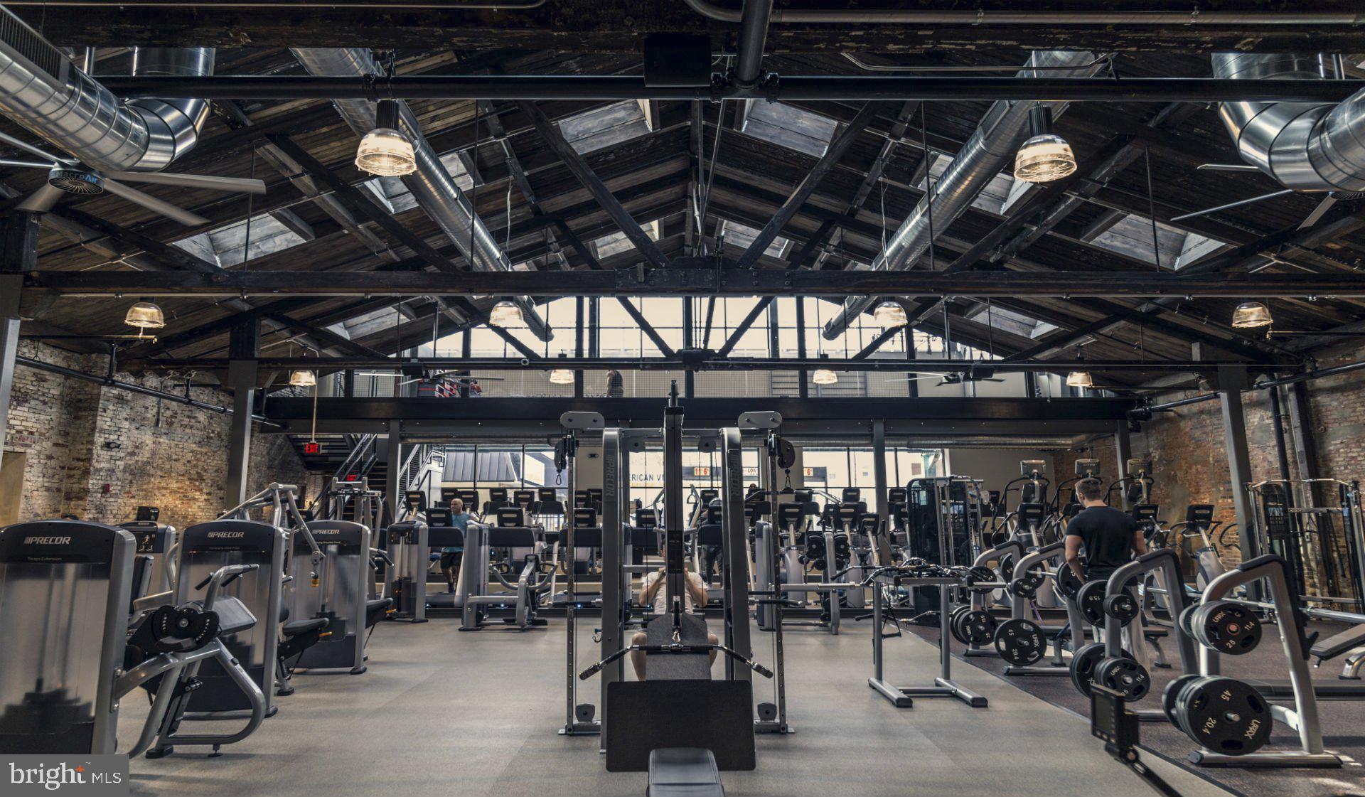 1815 JOHN F KENNEDY BOULEVARD 0B-821