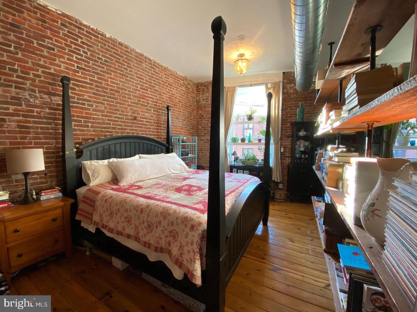 828 N HANCOCK STREET 2A