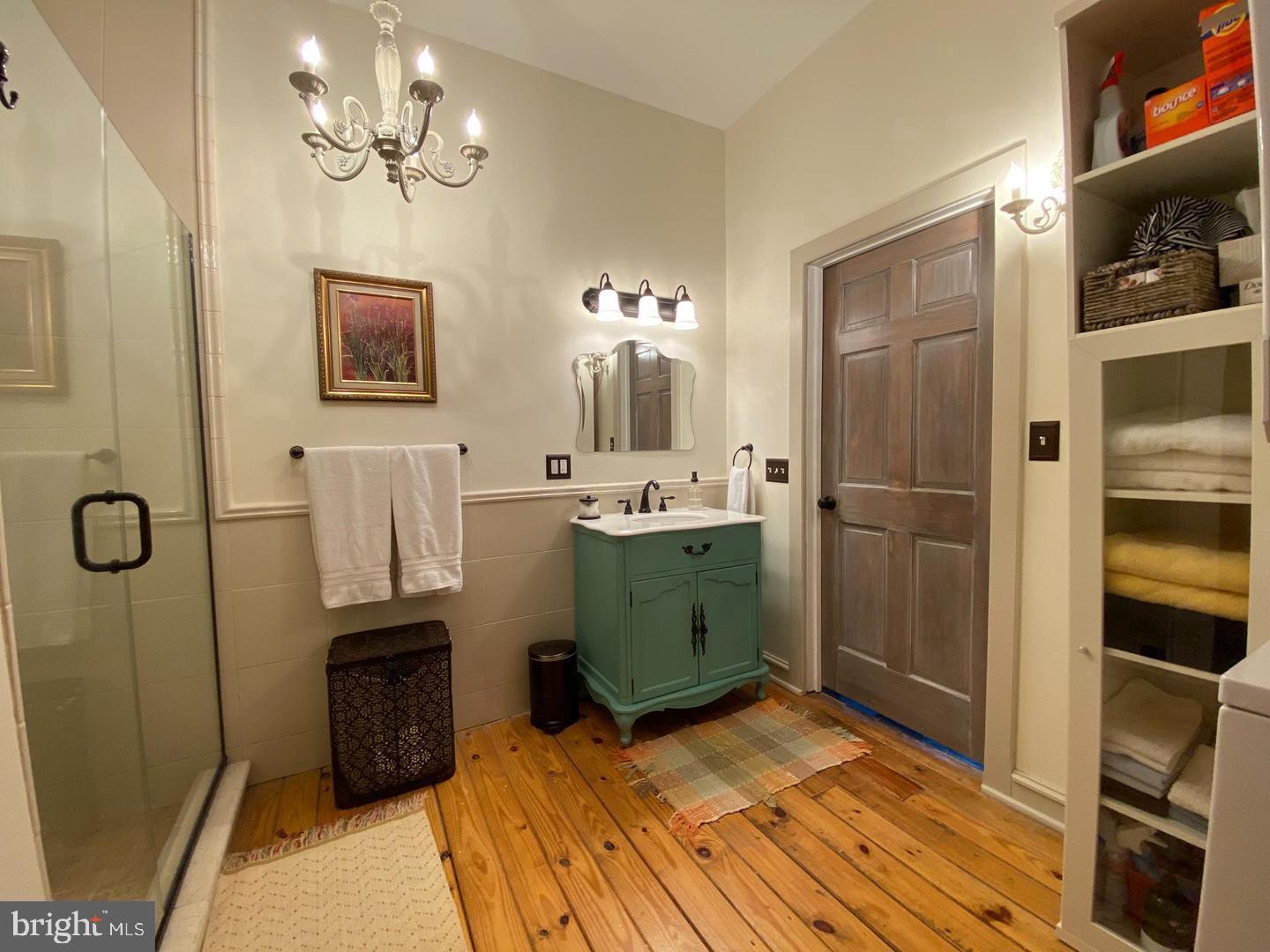 828 N HANCOCK STREET 2A