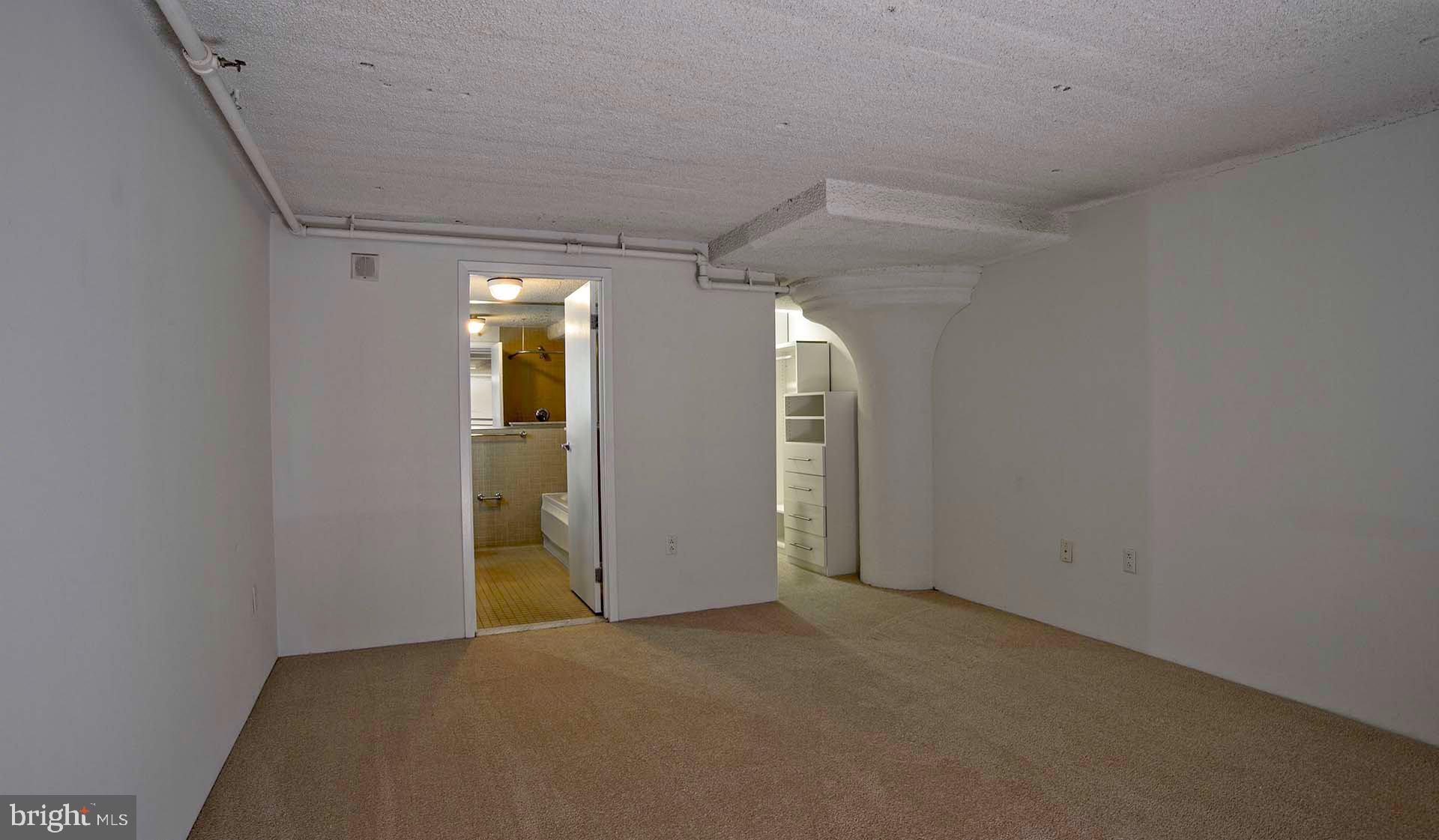 2300 WALNUT STREET 0B-316