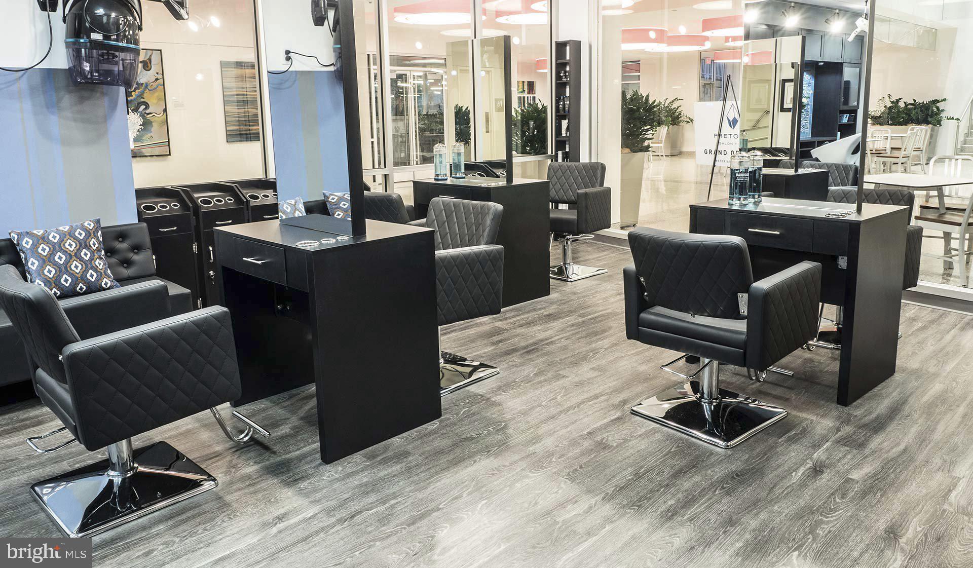 2200 BENJAMIN FRANKLIN PARKWAY 0B-S0703