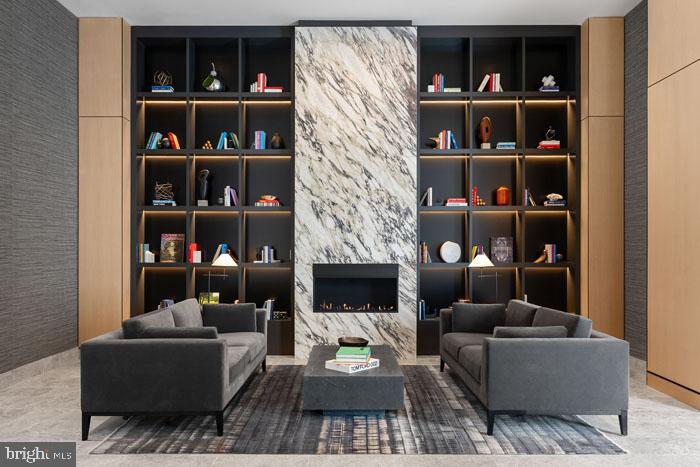 210 S 12TH STREET 1B-1-23N