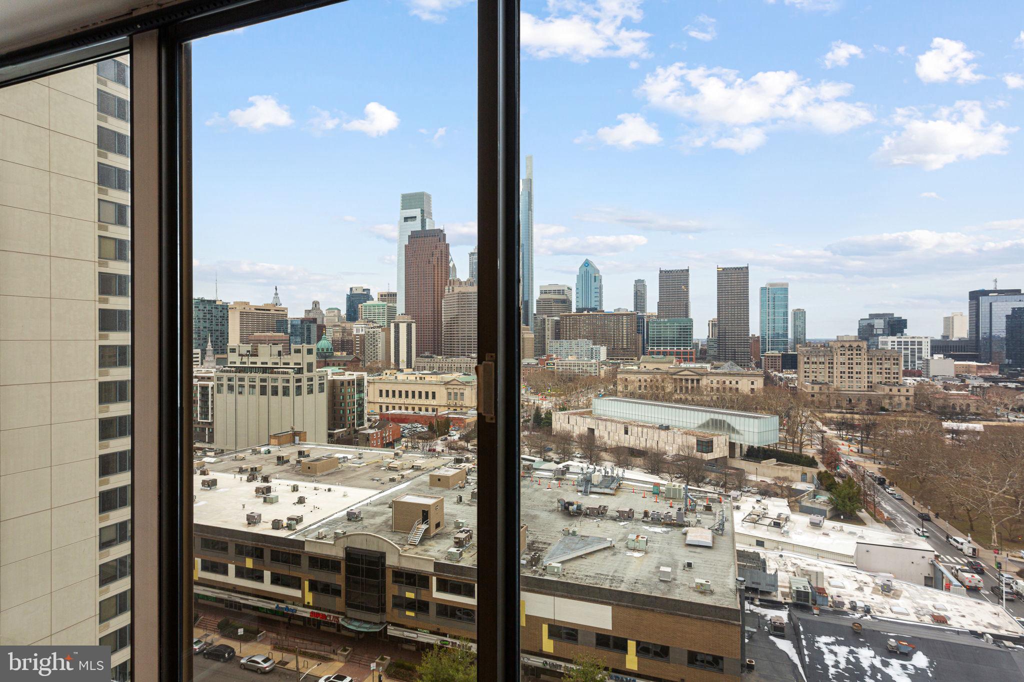 2001 HAMILTON STREET 1622