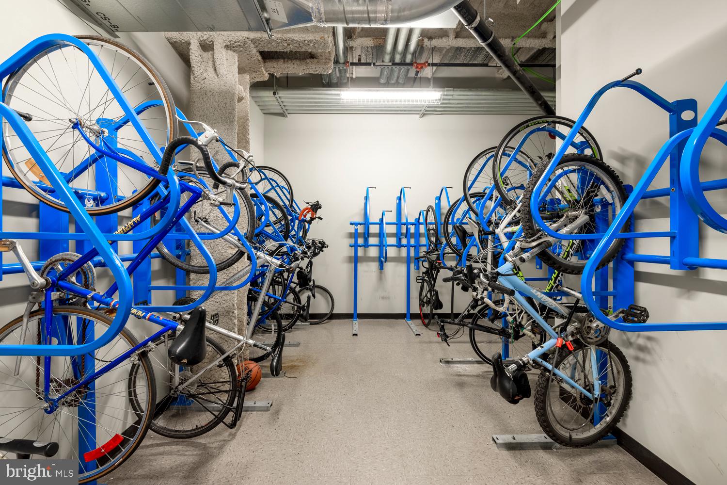 1125 SANSOM STREET 2B-404