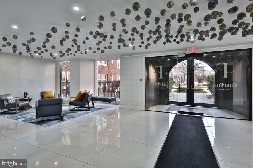 4247 LOCUST STREET 1B-422