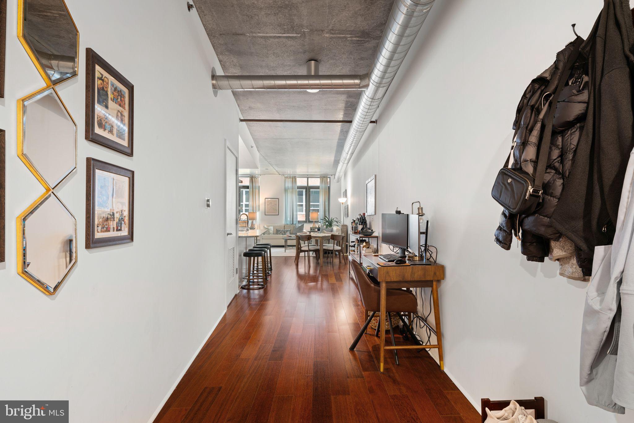 1352 SOUTH STREET 00 208